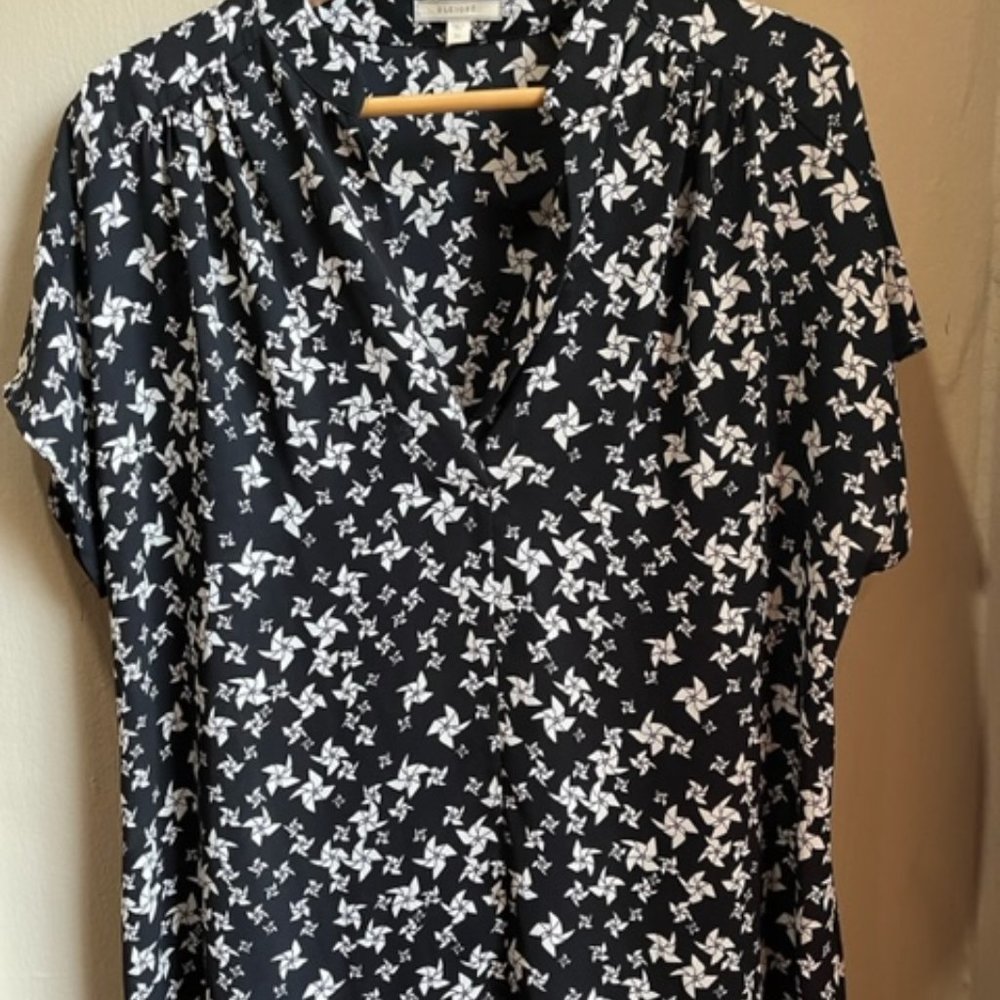 Pleione, Short Sleeve Shirt, Black and White Print, Size XL